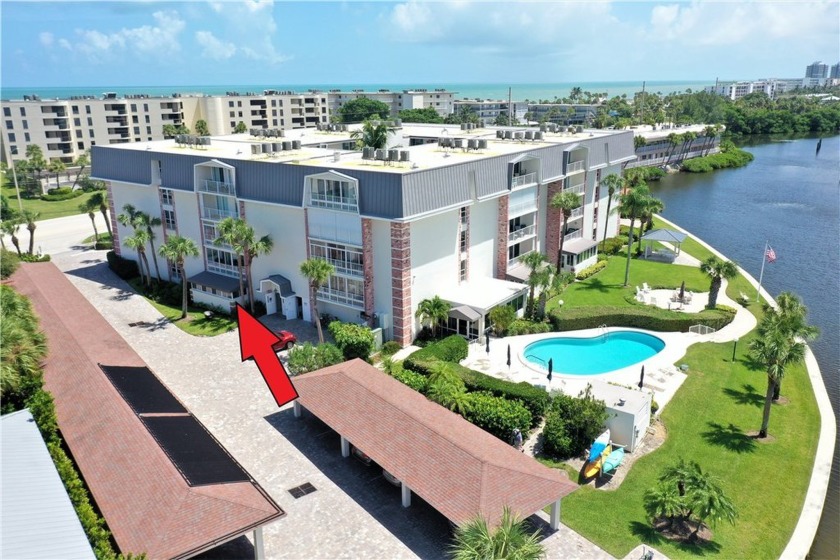 Turnkey 2/2 condo on the 1st floor of the desirable Riverwalk - Beach Home for sale in Vero Beach, Florida on Beachhouse.com