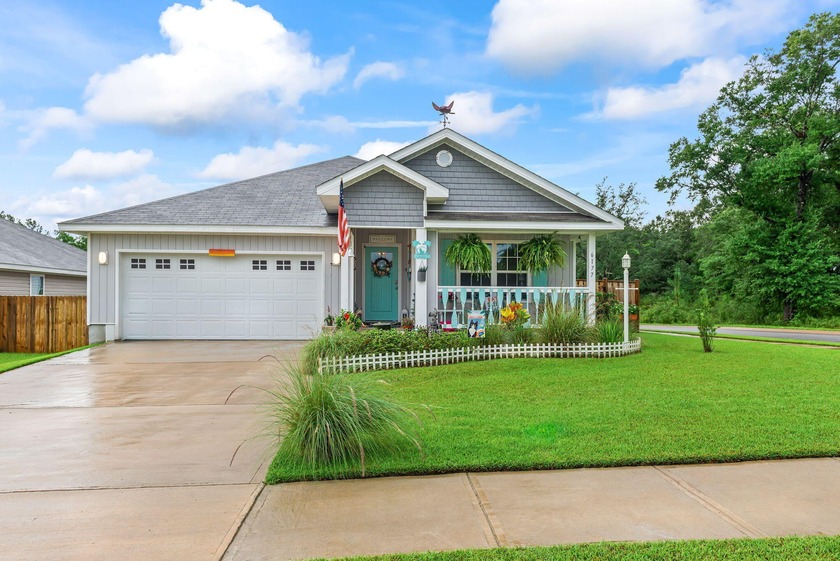 You are going to fall in love with this CHARMING beach style - Beach Home for sale in Pensacola, Florida on Beachhouse.com