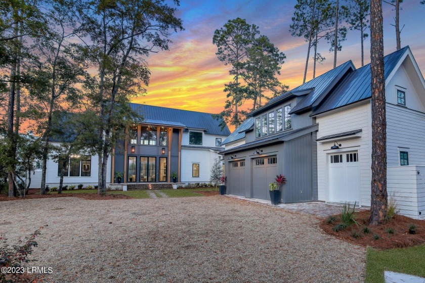Experience luxury and comfort in this exquisite new home in - Beach Home for sale in Bluffton, South Carolina on Beachhouse.com