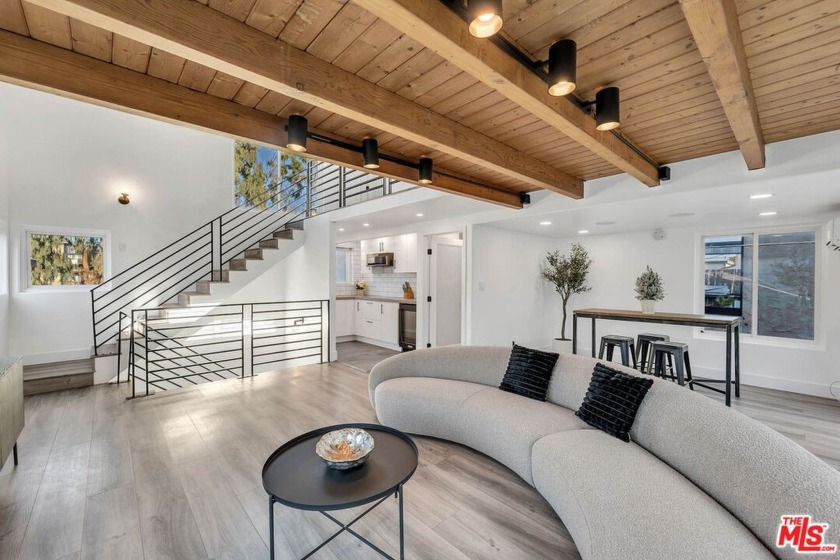 Discover the perfect blend of coastal charm and investment - Beach Home for sale in Venice, California on Beachhouse.com