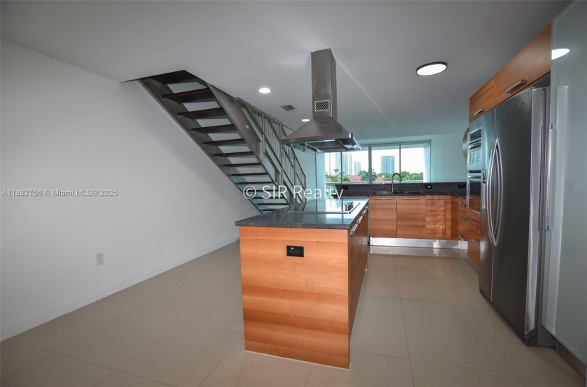 Stunning 2-Bedroom / 3-Bathroom Duplex with Panoramic Water - Beach Condo for sale in Aventura, Florida on Beachhouse.com