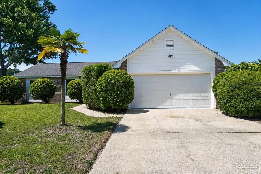449 Tampico Way offers the perfect blend of comfort, convenience - Beach Home for sale in Pensacola, Florida on Beachhouse.com