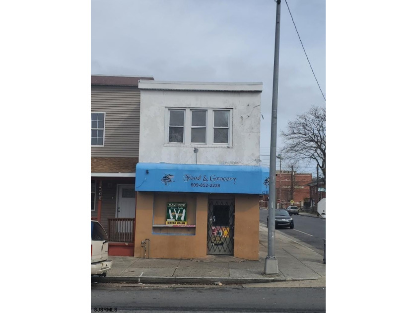 INVESTOR ALERT! Mixed-use duplex buildingmercial space in the - Beach Commercial for sale in Atlantic City, New Jersey on Beachhouse.com