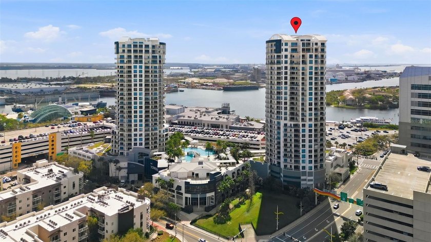 Experience elevated luxury living in the heart of Downtown Tampa - Beach Condo for sale in Tampa, Florida on Beachhouse.com
