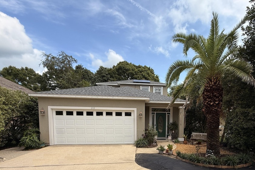 *With an acceptable offer, Sellers are offering a $10,000 credit - Beach Home for sale in Fort Walton Beach, Florida on Beachhouse.com