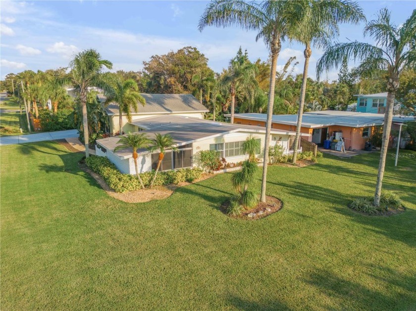 Nestled in central beach and walking distance to the shops and - Beach Home for sale in New Smyrna Beach, Florida on Beachhouse.com