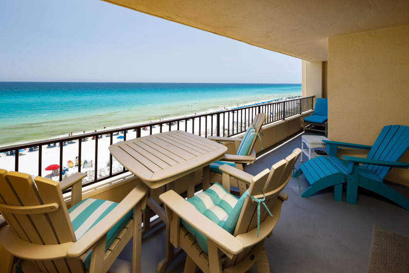 Surf Dweller 607 BEACH FRONT condo, 2 bedrooms, FREE BEACH - Beach Vacation Rentals in Fort Walton Beach, Florida on Beachhouse.com