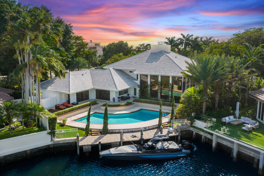The ultra-exclusive community of The Sanctuary sets the - Beach Home for sale in Boca Raton, Florida on Beachhouse.com