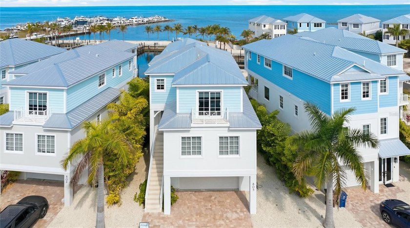 LOCATION LOCATION LOCATION DIRECTLY ON THE GULF W/ GULF OF - Beach Home for sale in Marathon, Florida on Beachhouse.com