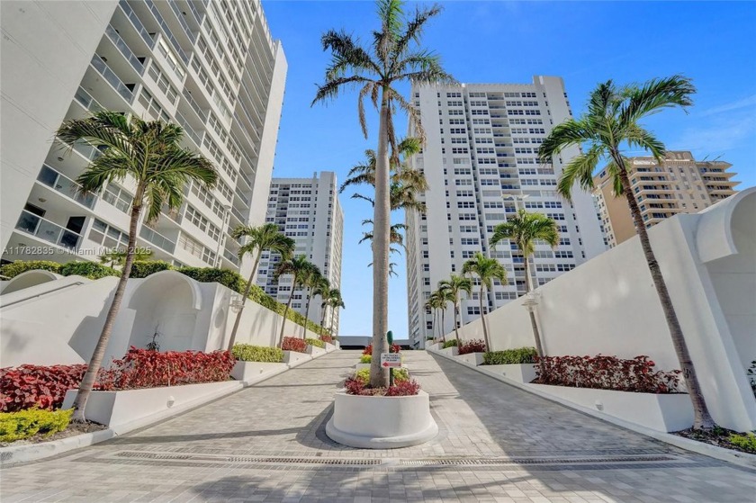 OUTSTANDING OPPORTUNITY TO OWN THE LARGEST 3 BED/3 BATH TOWER - Beach Condo for sale in Hallandale Beach, Florida on Beachhouse.com