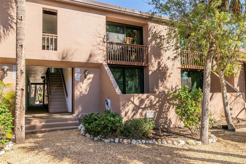 Island living as it was meant to be. Rarely available - Beach Condo for sale in Sarasota, Florida on Beachhouse.com