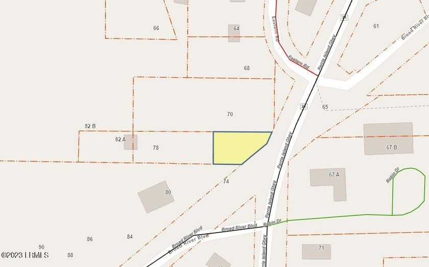 Corner commercial lot available on Parris Island Gateway - Beach Commercial for sale in Beaufort, South Carolina on Beachhouse.com