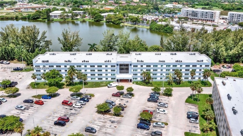 Great investment oportunity This 2 Bedroom, 1 and a half bath - Beach Condo for sale in Homestead, Florida on Beachhouse.com