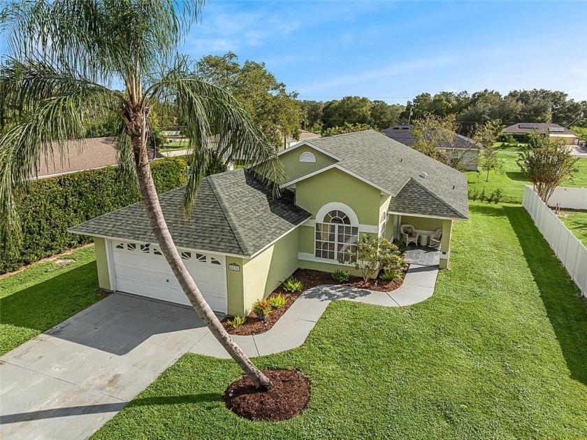 Step into this charming 3 bedroom, 2 bathroom home in VLE! This - Beach Home for sale in Vero Beach, Florida on Beachhouse.com