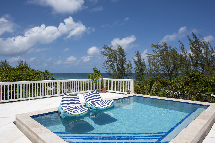 New Listing! Remodeled Beachfront House with - Beach Vacation Rentals in Rainbow Bay, Eleuthera on Beachhouse.com