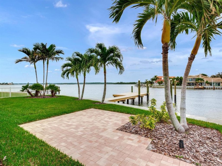 Under contract-accepting backup offers. BEAUTIFUL WATERFRONT - Beach Home for sale in Redington Beach, Florida on Beachhouse.com