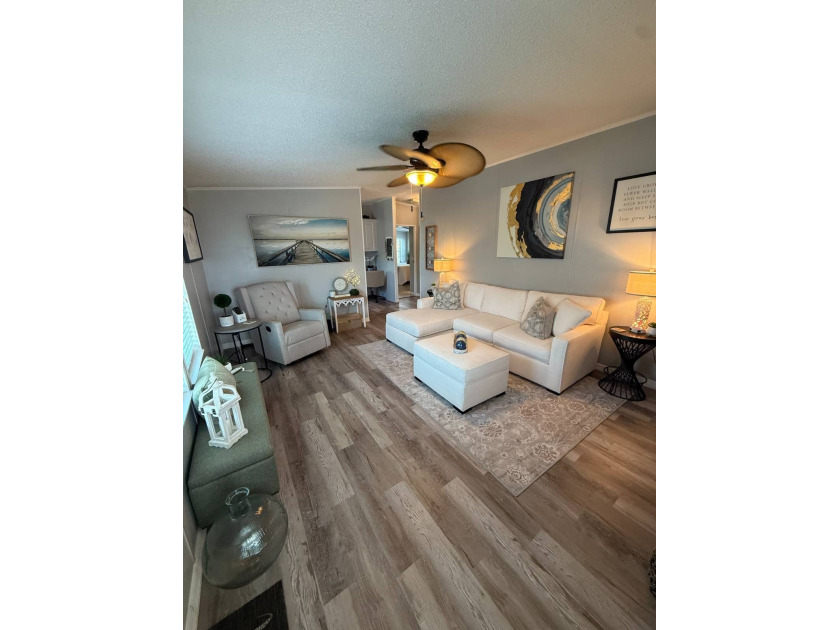 PRICE REDUCED!! SELLER IS MOTIVATED! Fully furnished - Beach Home for sale in Punta Gorda, Florida on Beachhouse.com