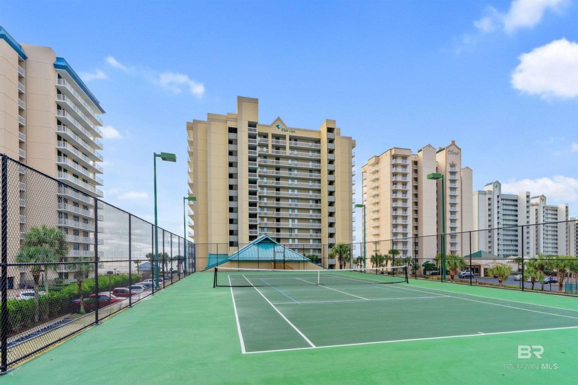 CLEAN....RENTAL MACHINE!!!!! UPDATED...pletely Furnished DIRECT - Beach Condo for sale in Orange Beach, Alabama on Beachhouse.com