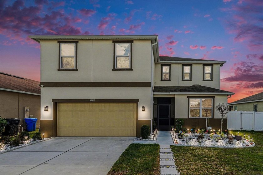 Welcome to this beautifully maintained 5-bedroom, 3.5-bath - Beach Home for sale in Wimauma, Florida on Beachhouse.com