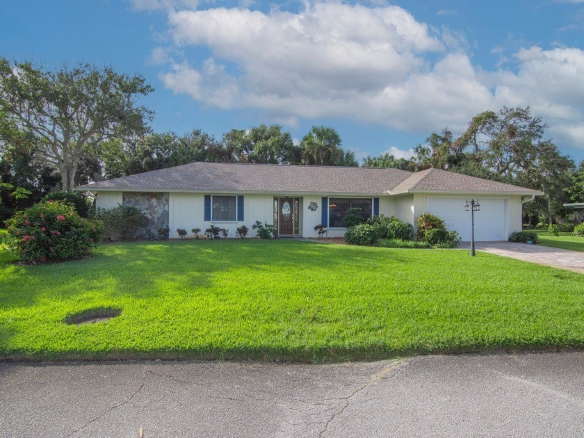 Nestled in the highly sought-after Forest Park neighborhood - Beach Home for sale in Vero Beach, Florida on Beachhouse.com