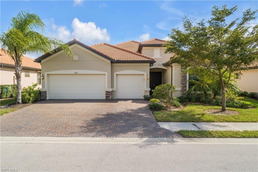 Rarely available Summerville LUXURY Floor Plan in Prato /Pistoia - Beach Home for sale in Fort Myers, Florida on Beachhouse.com