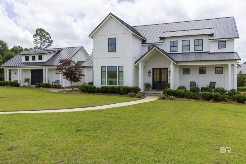Experience Southern Living at Its Finest in Beautiful Fairhope - Beach Home for sale in Fairhope, Alabama on Beachhouse.com