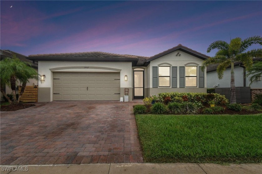 Updated home in upscale Wellen Park is ready for you! Why wait - Beach Home for sale in Venice, Florida on Beachhouse.com