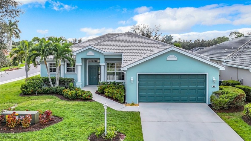 THIRTEEN-YEAR-YOUNG Sandpiper model home is fresh, clean, bright - Beach Home for sale in North Fort Myers, Florida on Beachhouse.com