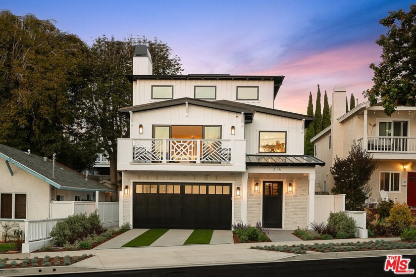 Welcome to this stunning new construction modern farmhouse - Beach Home for sale in Redondo Beach, California on Beachhouse.com