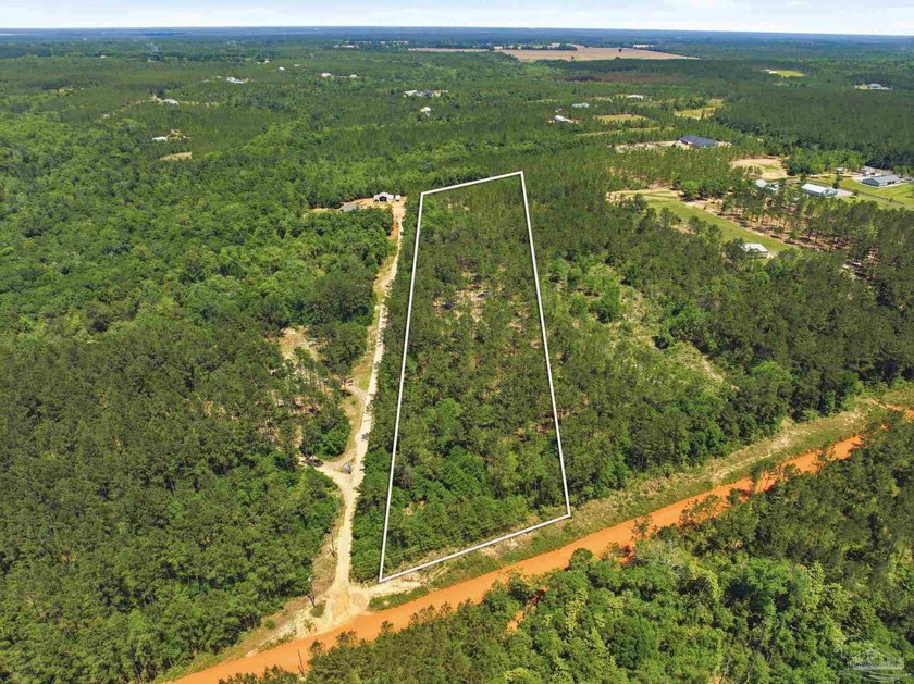 Discover the perfect opportunity to build on this beautiful 6 - Beach Acreage for sale in Pace, Florida on Beachhouse.com