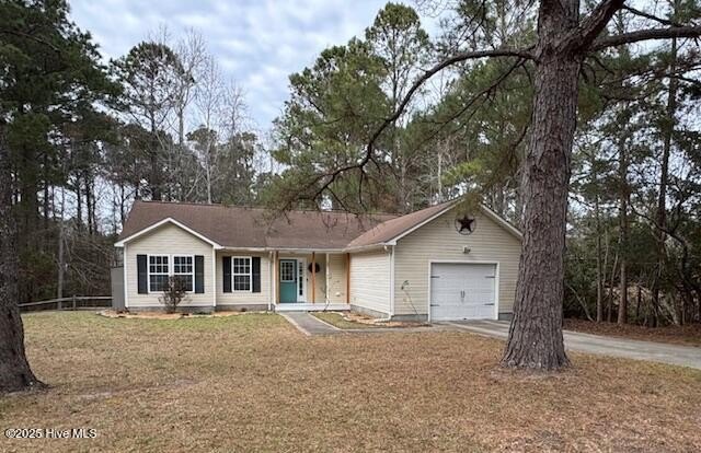 Charming Home in Hubert, NC - Perfect for Relaxation and Family - Beach Home for sale in Hubert, North Carolina on Beachhouse.com