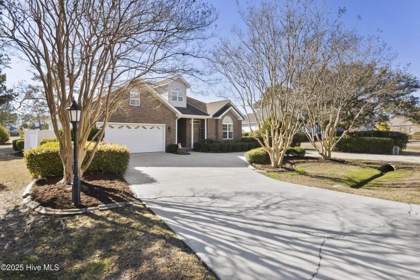 You will love the spacious, open floorplan in this 2164 sq ft - Beach Home for sale in Calabash, North Carolina on Beachhouse.com