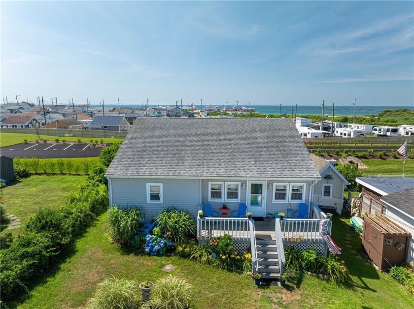 Adorable Matunuck beach house featuring a single level, with a - Beach Home for sale in South Kingston, Rhode Island on Beachhouse.com