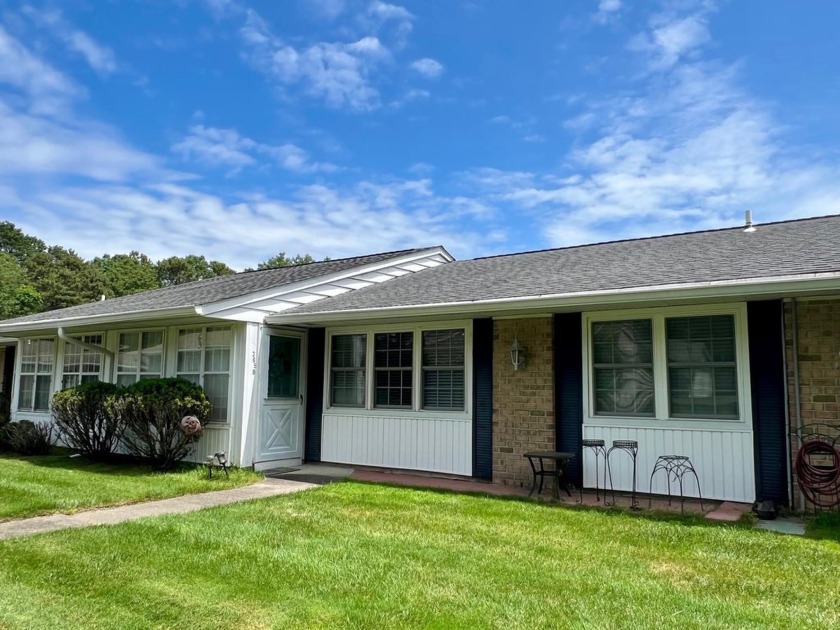 Lovely Cambridge in the wonderful 55 plus community, Leisure - Beach Condo for sale in Ridge, New York on Beachhouse.com
