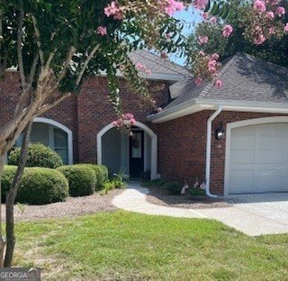 Beautiful upscale townhouse in The Village at Fox Run off Harry - Beach Home for sale in Brunswick, Georgia on Beachhouse.com