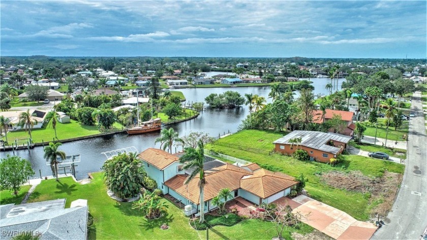 Looking for a canal waterfront, Gulf access, pool home with 2 - Beach Home for sale in Fort Myers, Florida on Beachhouse.com