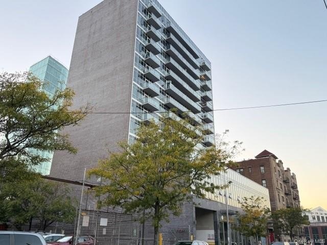 Elevate your lifestyle in this stunning Luxury Condo building - Beach Condo for sale in Flushing, New York on Beachhouse.com
