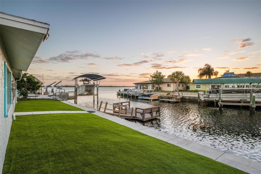 Welcome to 13515 Stacey Dr! This beautifully renovated - Beach Home for sale in Hudson, Florida on Beachhouse.com