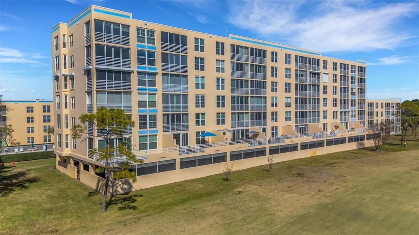 Rarely available golf course condo with an oversized private - Beach Condo for sale in Bradenton, Florida on Beachhouse.com