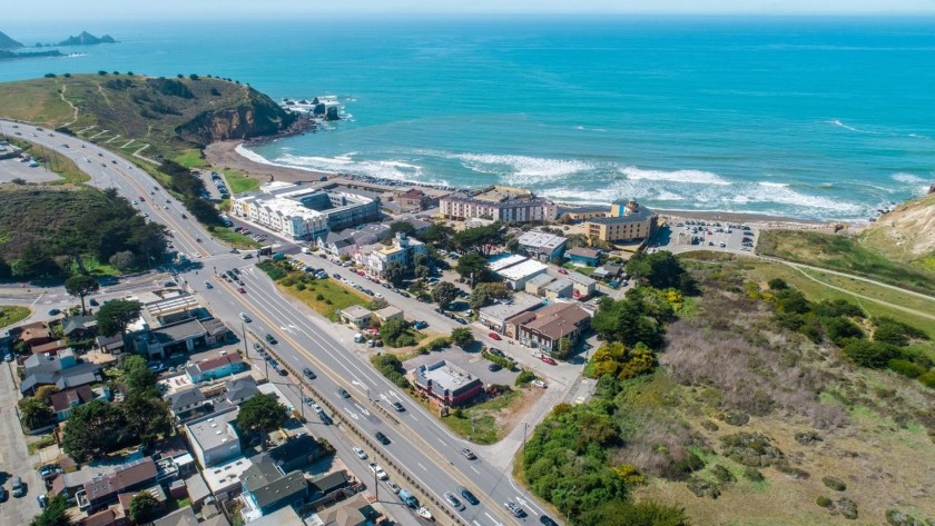 Opportunity knocks so here's your chance to own a commercial lot - Beach Commercial for sale in Pacifica, California on Beachhouse.com