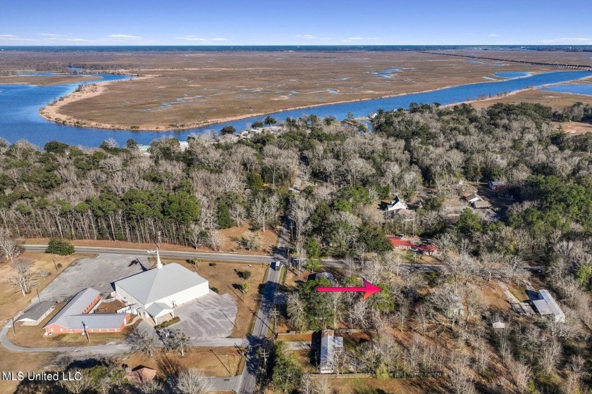 Great investment opportunity with mixed zoning C-2 and R-1 right - Beach Lot for sale in Gautier, Mississippi on Beachhouse.com