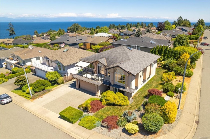 This beautiful executive family home in the coveted area of - Beach Home for sale in Nanaimo,  on Beachhouse.com