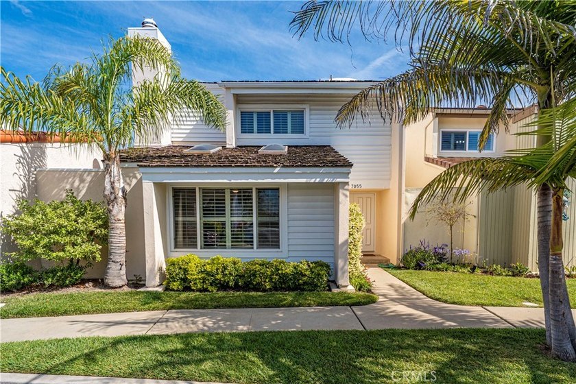 ISLAND VILLAGE, Welcome to this inviting home located in the - Beach Home for sale in Long Beach, California on Beachhouse.com
