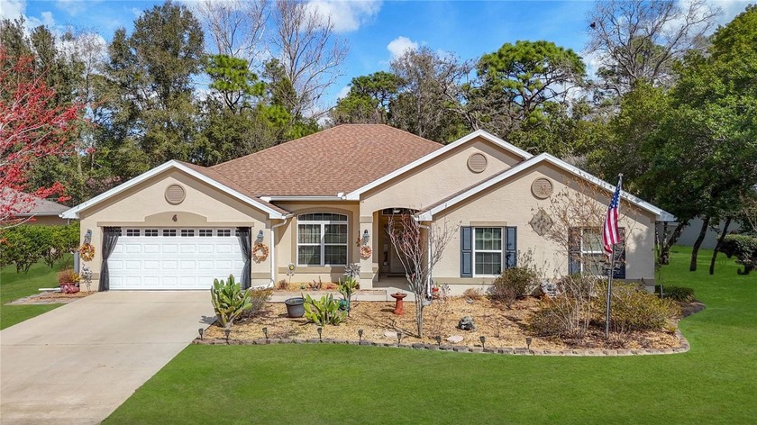 Welcome to this beautiful 4-bedroom, 3-bath home built in 2016 - Beach Home for sale in Homosassa, Florida on Beachhouse.com