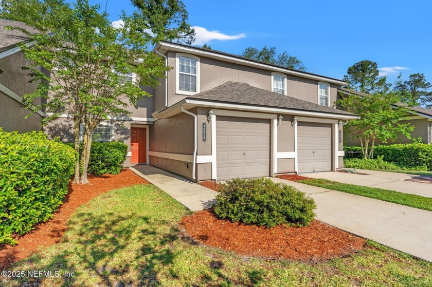 Welcome to this beautifully maintained 3-bedroom, 2.5-bath - Beach Townhome/Townhouse for sale in Fleming Island, Florida on Beachhouse.com