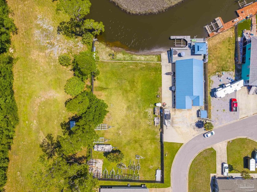**** OPEN HOUSE SATURDAY 5/30 12-2 and Sunday 5/31 12-2 - Beach Home for sale in Pensacola, Florida on Beachhouse.com