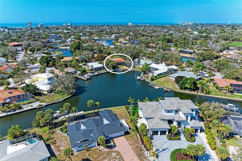 A BOATER'S DREAM! Welcome to your Siesta Key waterfront dream - Beach Home for sale in Sarasota, Florida on Beachhouse.com