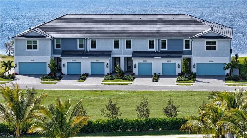 Welcome home to the Avery at Skysail, a stunning townhome - Beach Condo for sale in Naples, Florida on Beachhouse.com