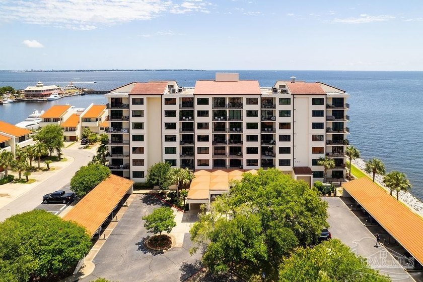 Experience downtown Pensacola living at its finest in this - Beach Condo for sale in Pensacola, Florida on Beachhouse.com