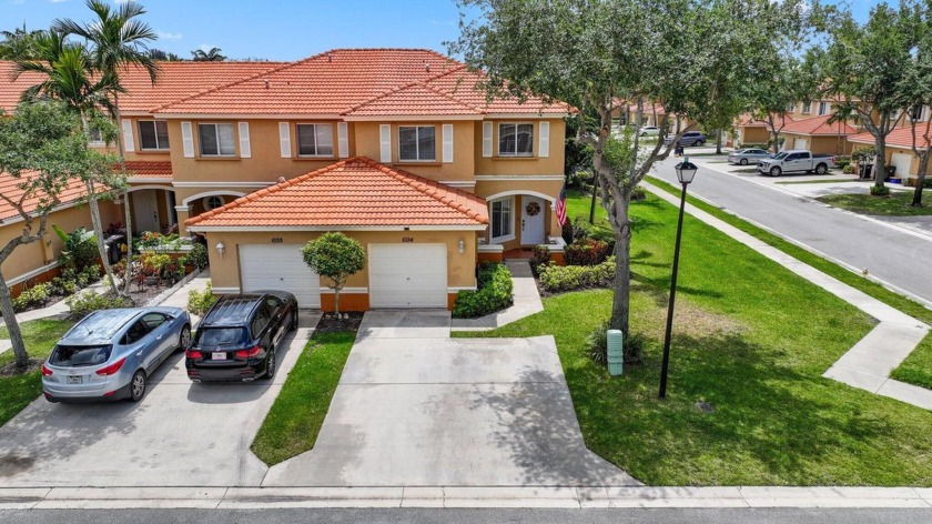 Welcome to this beautifully remodeled end-unit townhome in the - Beach Townhome/Townhouse for sale in West Palm Beach, Florida on Beachhouse.com